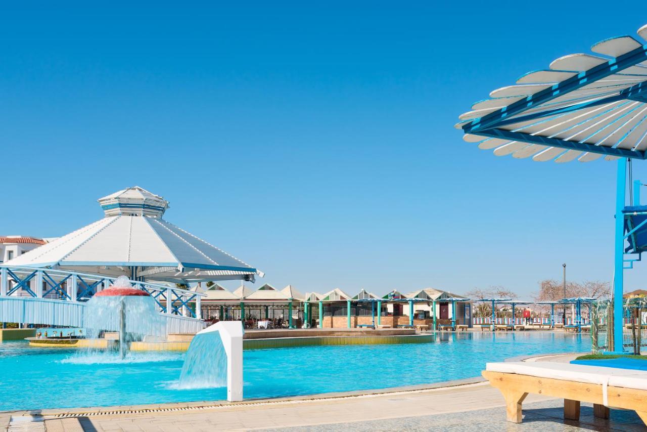 Dreams Beach Resort - Sharm El Sheikh Exterior foto The resort's main pool